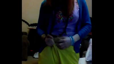 由紅頭髮的光仙子關閉手淫視頻